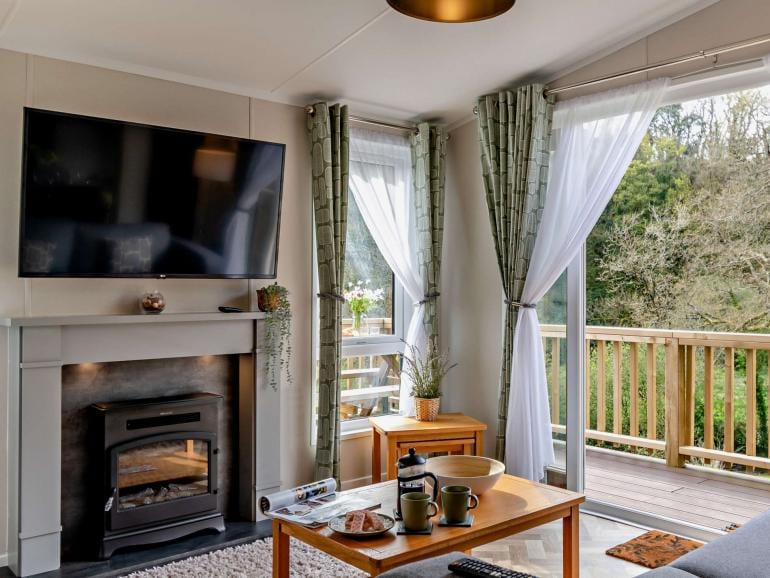 Living area in Lodges 3, 6, 10 and 11